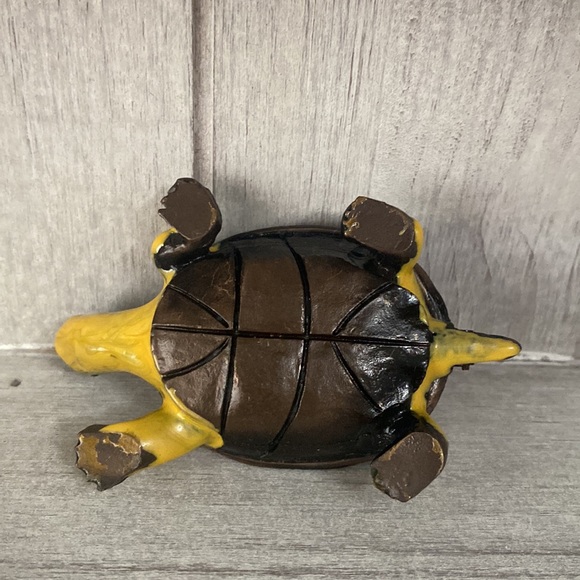 Adorable vintage tortoise enameled ring box - Picture 4 of 5